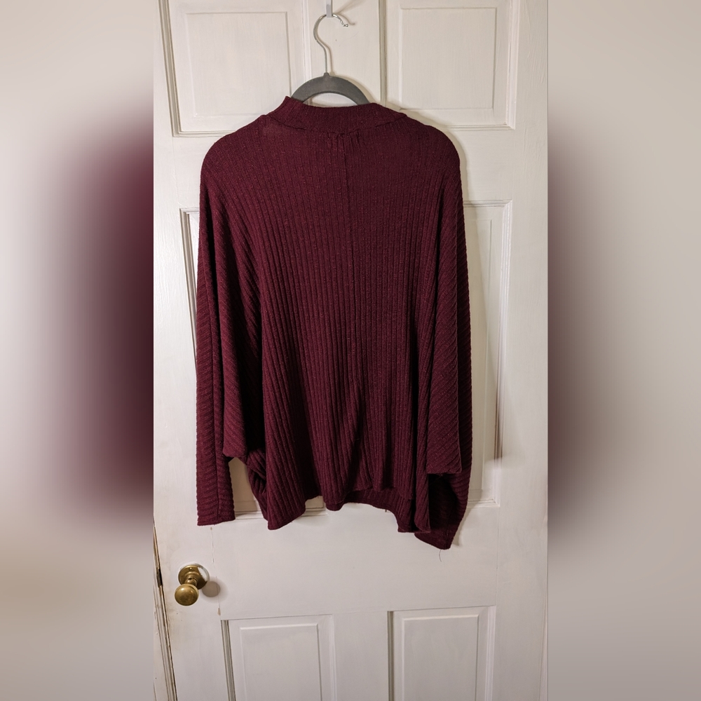 Urban Outfitters Maroon Collar Neck Oversized Knit Top Size Medium - Picture 7 of 8